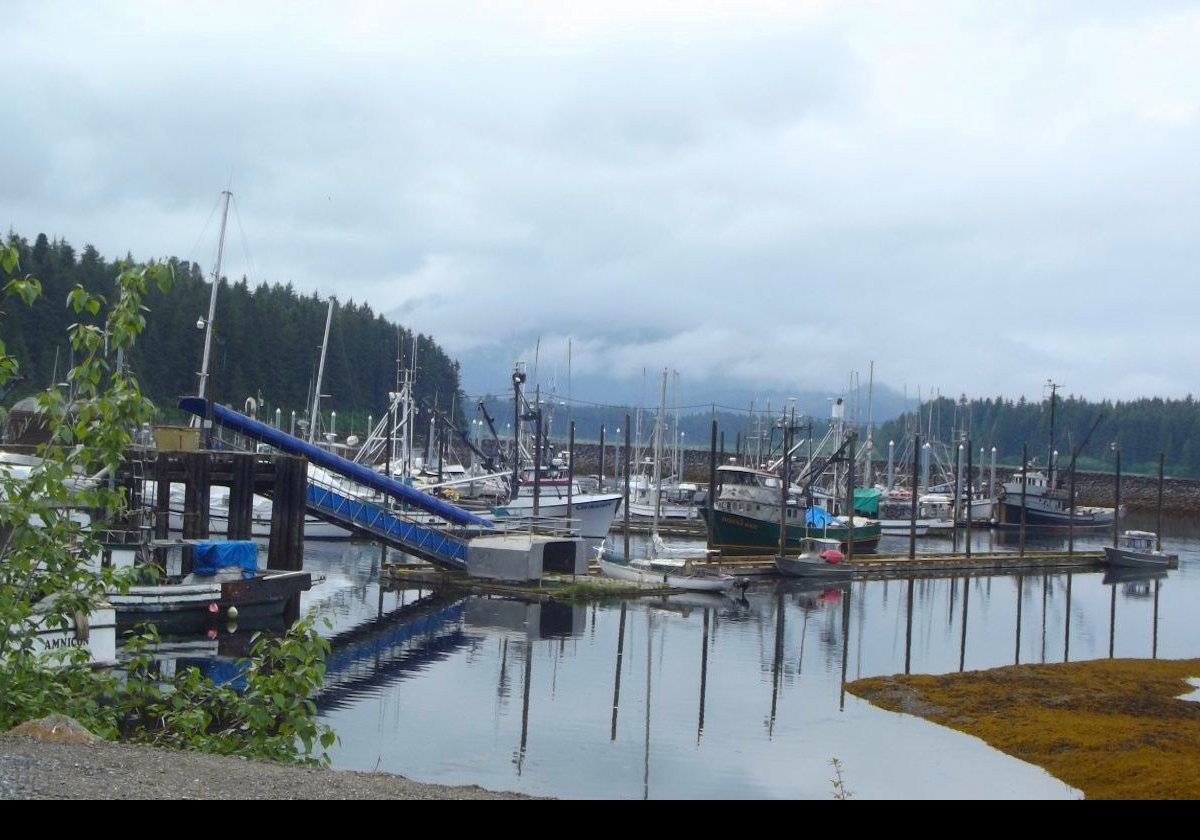 The city of Hoonah is the main village of the Huna people, who are part of the Tlingit. They originated in the Glacier Bay area many hundreds of years ago, but were forced to move due to glaciation, and ended up in what we know as Hoonah today.