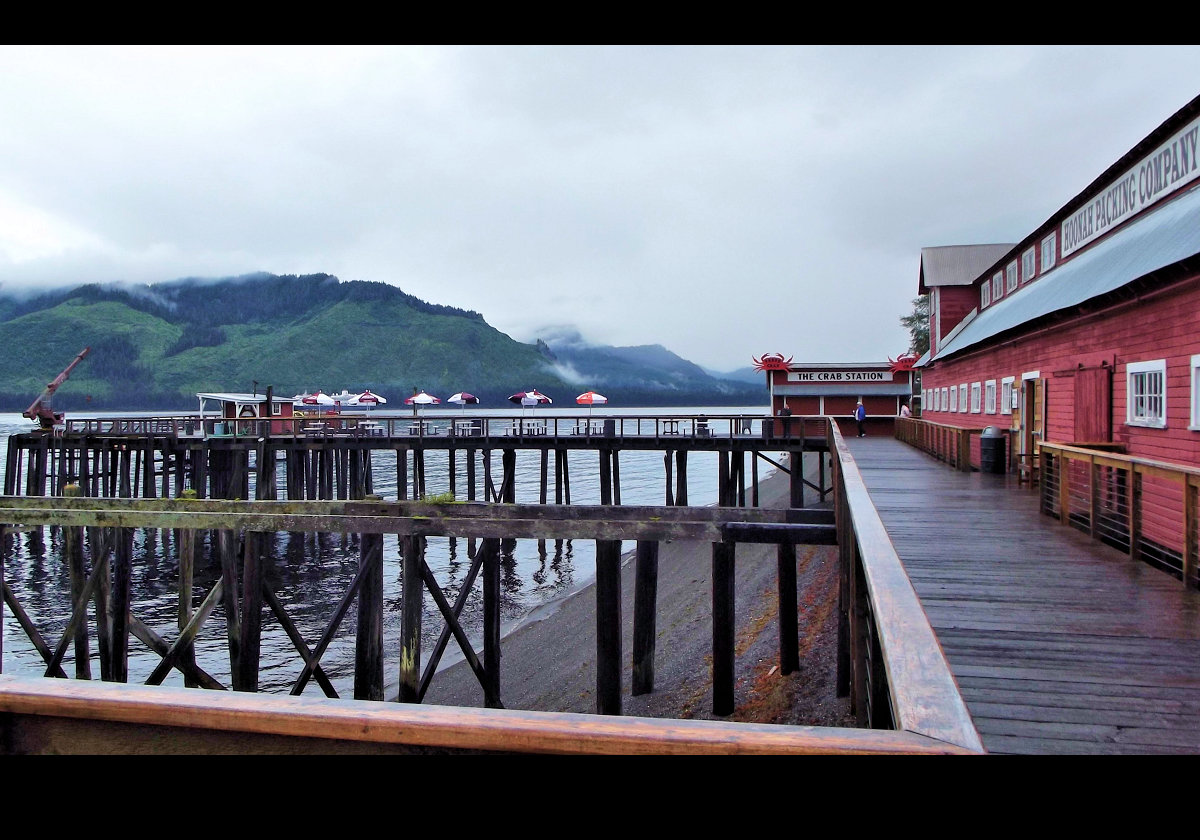 The boardwalk leading to various restaurants.