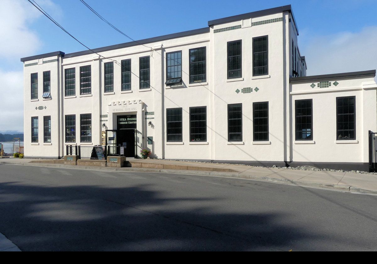 Housed in the 1929 Art Deco style Sage Memorial Building, the Sitka Sound Science Center is dedicated to increasing understanding & awareness of terrestrial & aquatic ecosystems of Alaska.