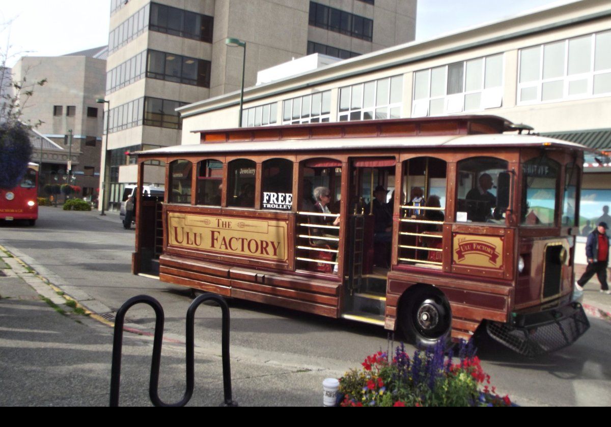 The Ulu Factory provides this free vintage tram from downtown Anchorage to their factory where you can buy their ulu knives. They have long been used by native Alaskans, the oldest example is over 3,000 years old.