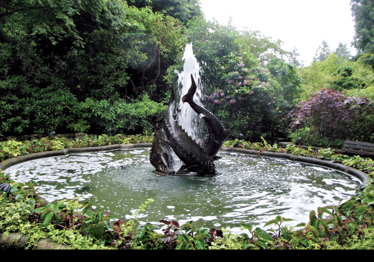 The Sturgeon fountain by Sirio Tofanari and cast in Florence by Fonderia Artistica Ferdinando Marinelli.