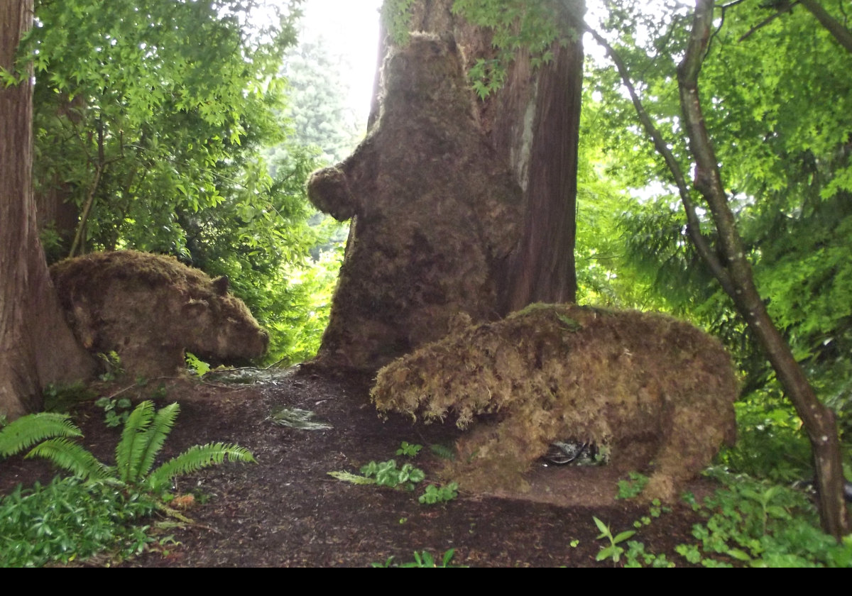 There are several topiary animals in the gardens. Here we have a trio of rather moth-eaten topiary bears.