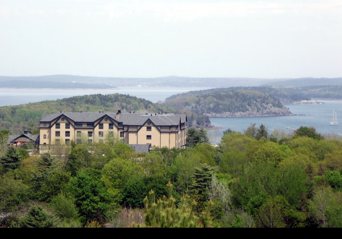 The Hampton Inn on Norman Road in Bar Harbor.  Looks very impressive for a 2 Star hotel.  