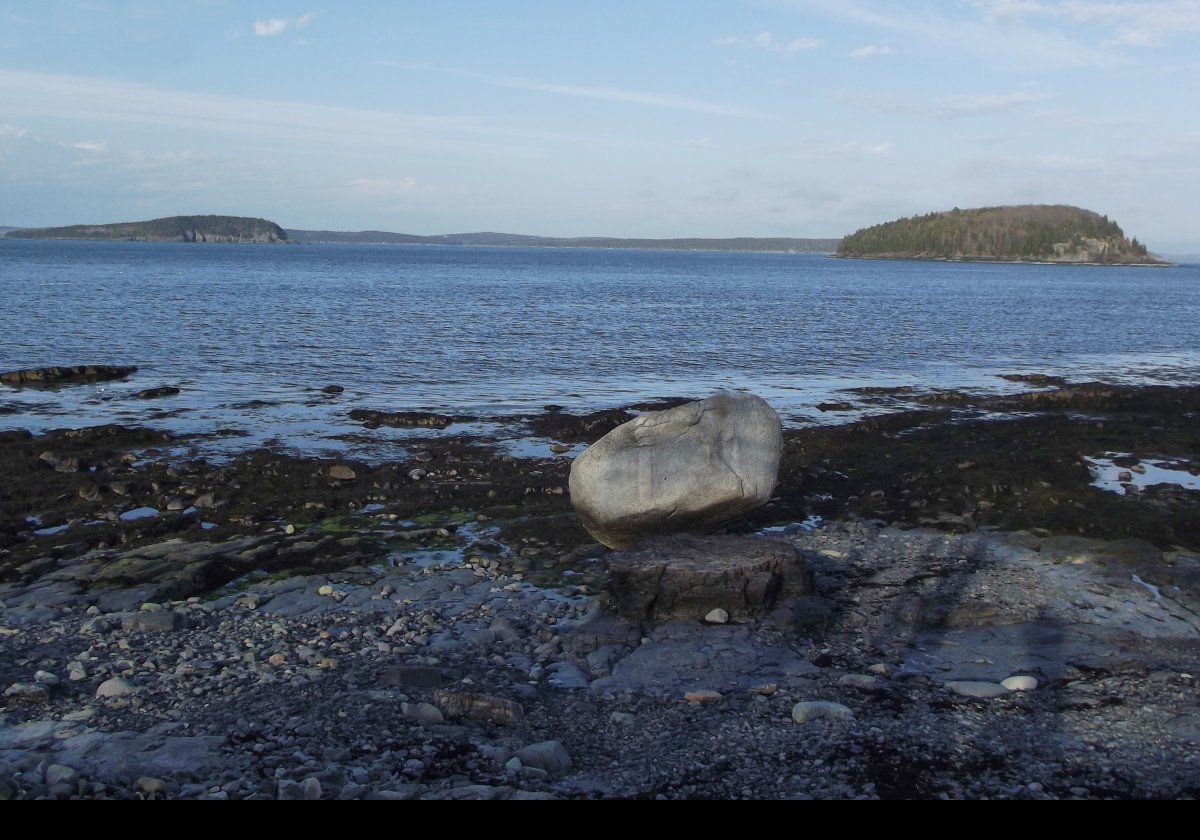 The Balance Rock Inn grounds run down to the ocean shore where, if you cross the shore path, you find the "Balance Rock" after which the hotel is named.