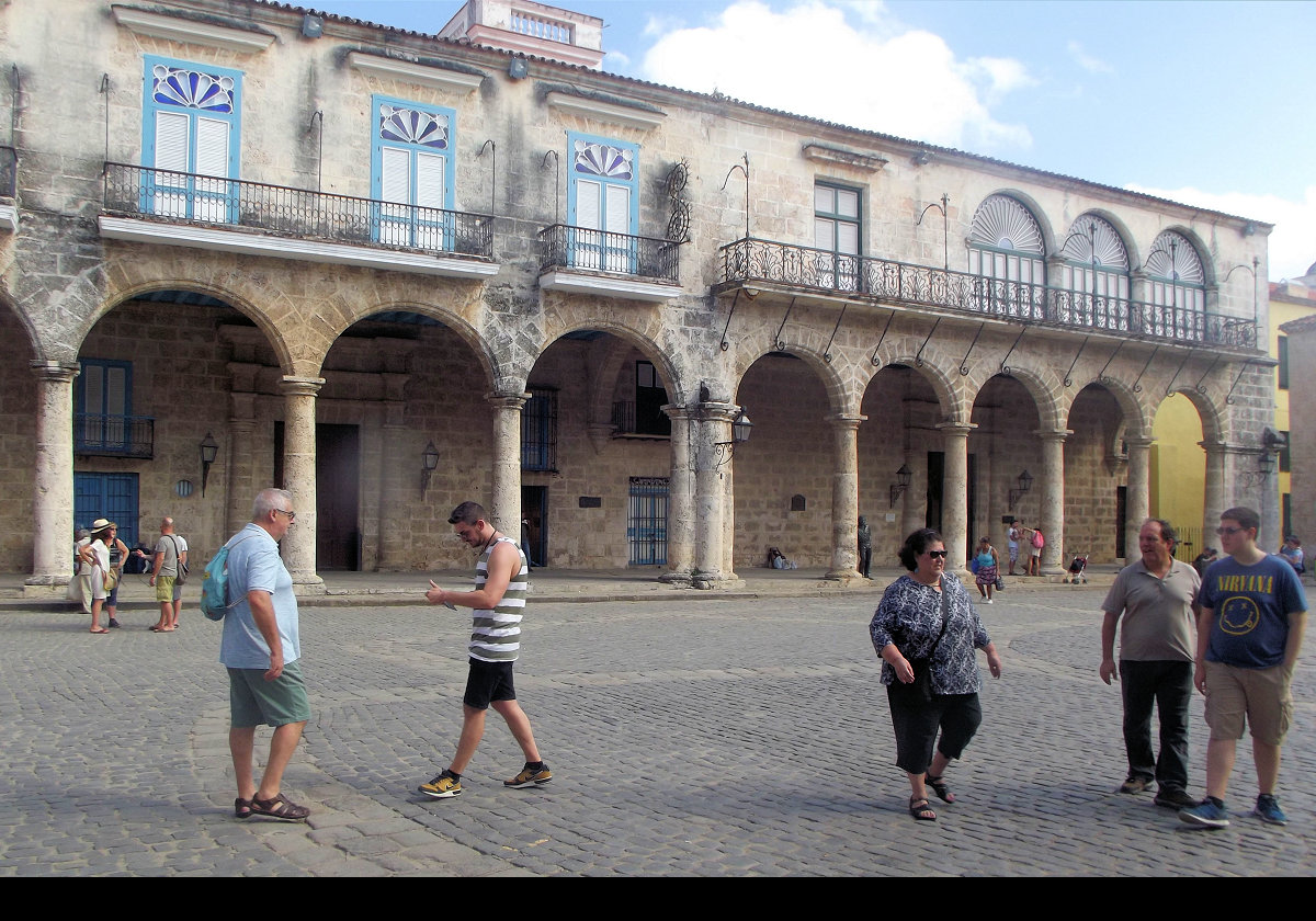 The Palacio del Conde Lombillo on the north-east corner of the Plaza de la Catedral. Built in the mid18th-century, it is currently used for the Revitalization Master Plan of the City Historian’s Office.