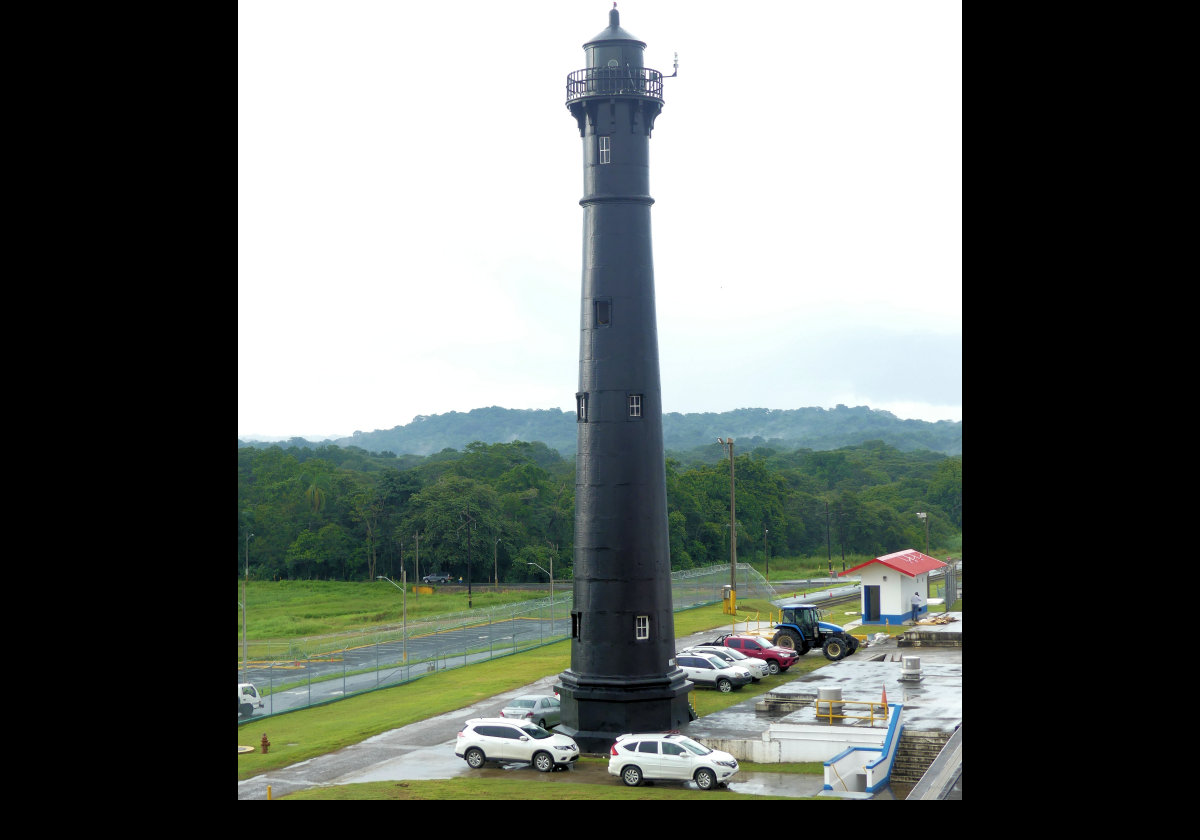 Pacific Entrance Range Rear Lighthouse.