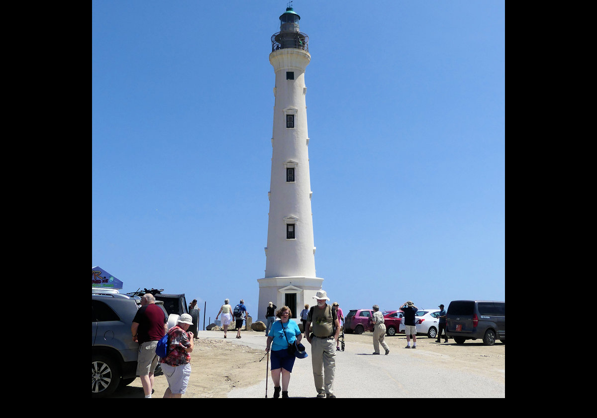 Completed in1916, the lighthouse is named for the steamship California, which was wrecked nearby on September 23, 1891. It is located on Hudishibana, a hill on the northernmost point of Aruba, about 16 km (10 miles) north of Oranjestad. The tower is about 100 feet high offering spectacular views.