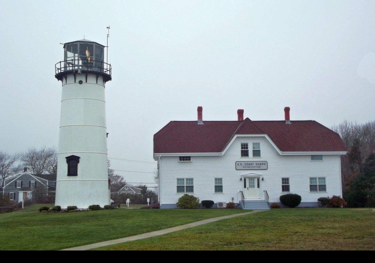 The lighthouse was automated in 1982, and now operates 24 hours a day. Finally, in 1993 DCB-224 aerobeacons were installed. These were high-power spotlights designed and built by Carlisle & Finch, though they are no longer made. The original fourth order Fresnel lens and lantern are on display at the Atwood House Museum in Chatham, MA.