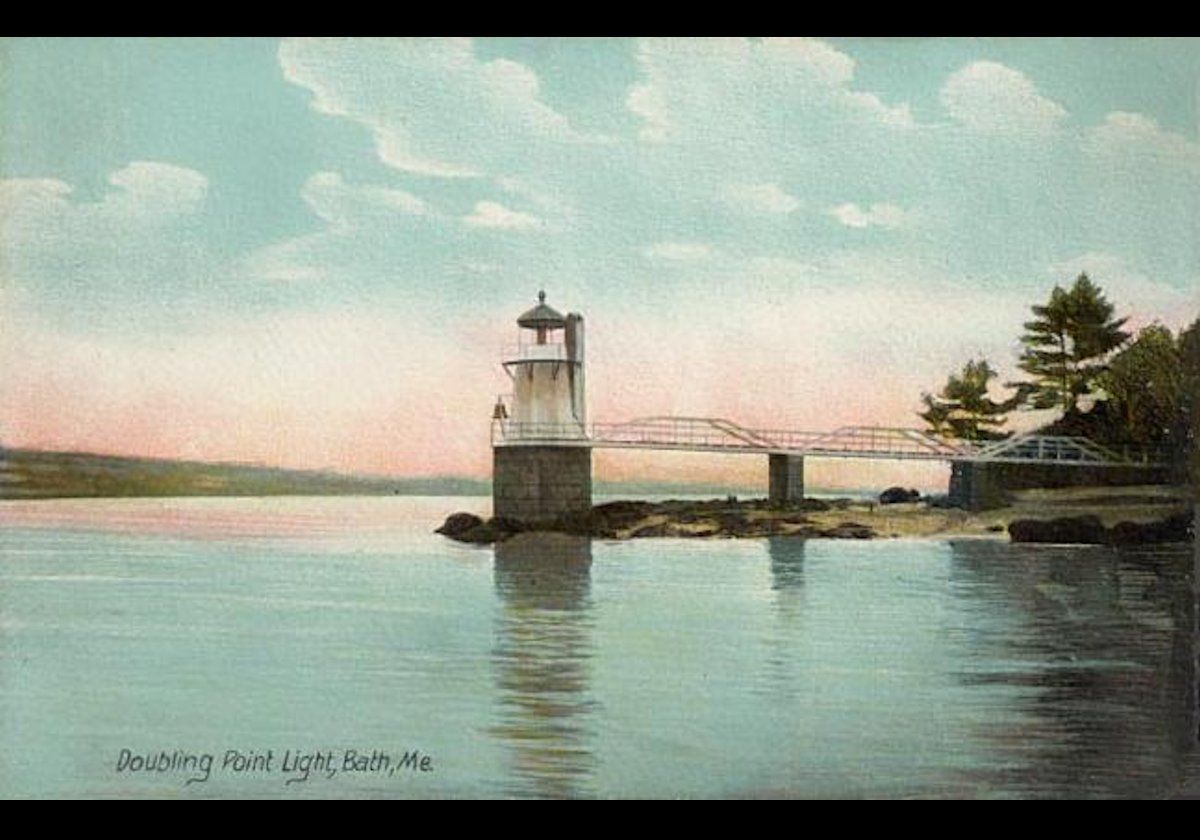 A postcard of the lighthouse from around 1907 - 1914. Credit The Smithsonian