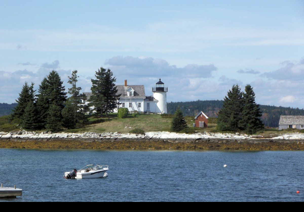 The lighthouse received one of the first Fresnel lenses to be used in Maine; a fifth order lens. Mounted in the seventeen foot tower, it was 27 feet above the mean high tide level.