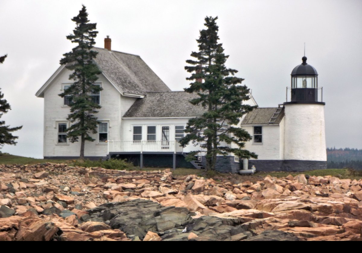 Musician & writer Bernice “Bunny” Richmond bought the lighthouse in 1939, and went on to write "Our Island Lighthouse" in 1947.