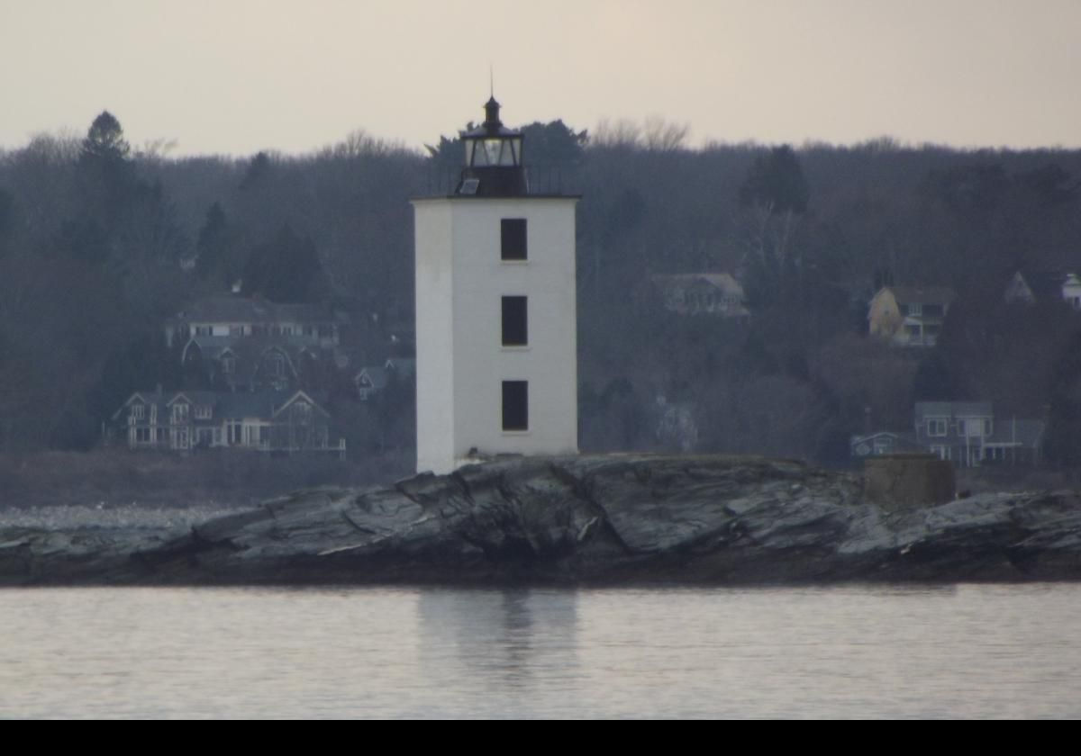 From the 1950s to the 1970s, the light suffered extensive vandalism, and it was discontinued in 1979.