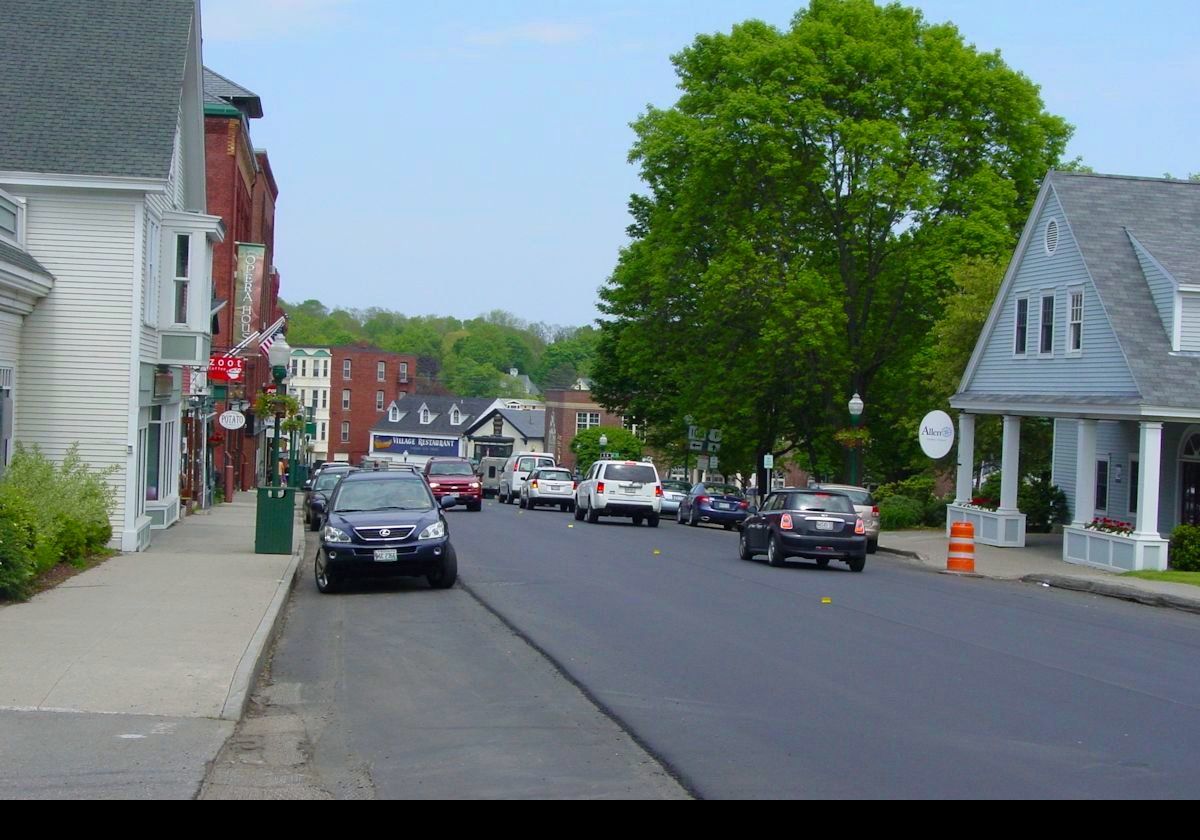 Arriving in Camden on Route 1 (Elm Street at this point). Zoot coffee house and the Opera House on the left.