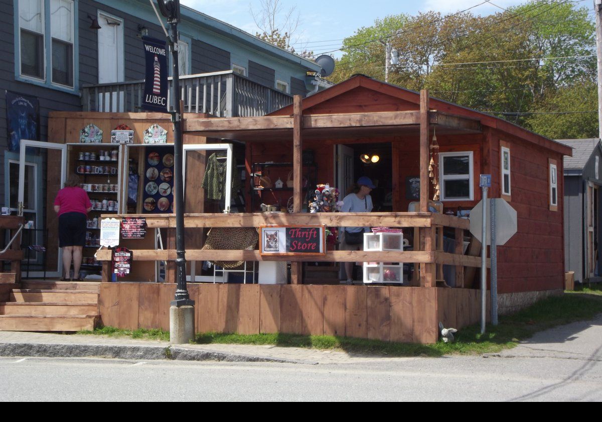 A thrift shop we found on Water Street. We bought a couple of souvenirs.