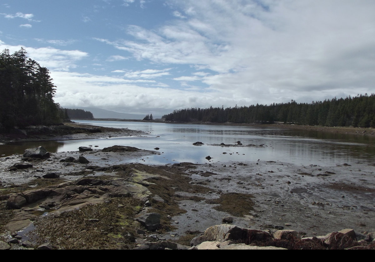 The following pictures document a trip around the Schoodic Loop Road on the Schoodic Peninsular wihtin the town of Winter Harbor.