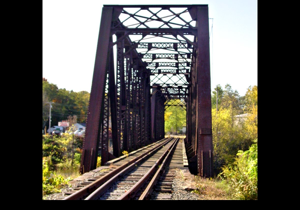 The Railway bridge adjacent to Fort Halifax.