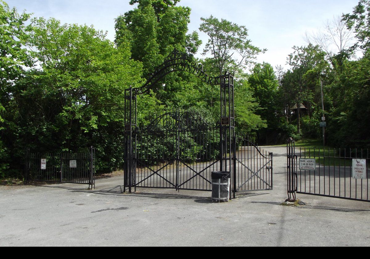 Kingston Point Park entrance