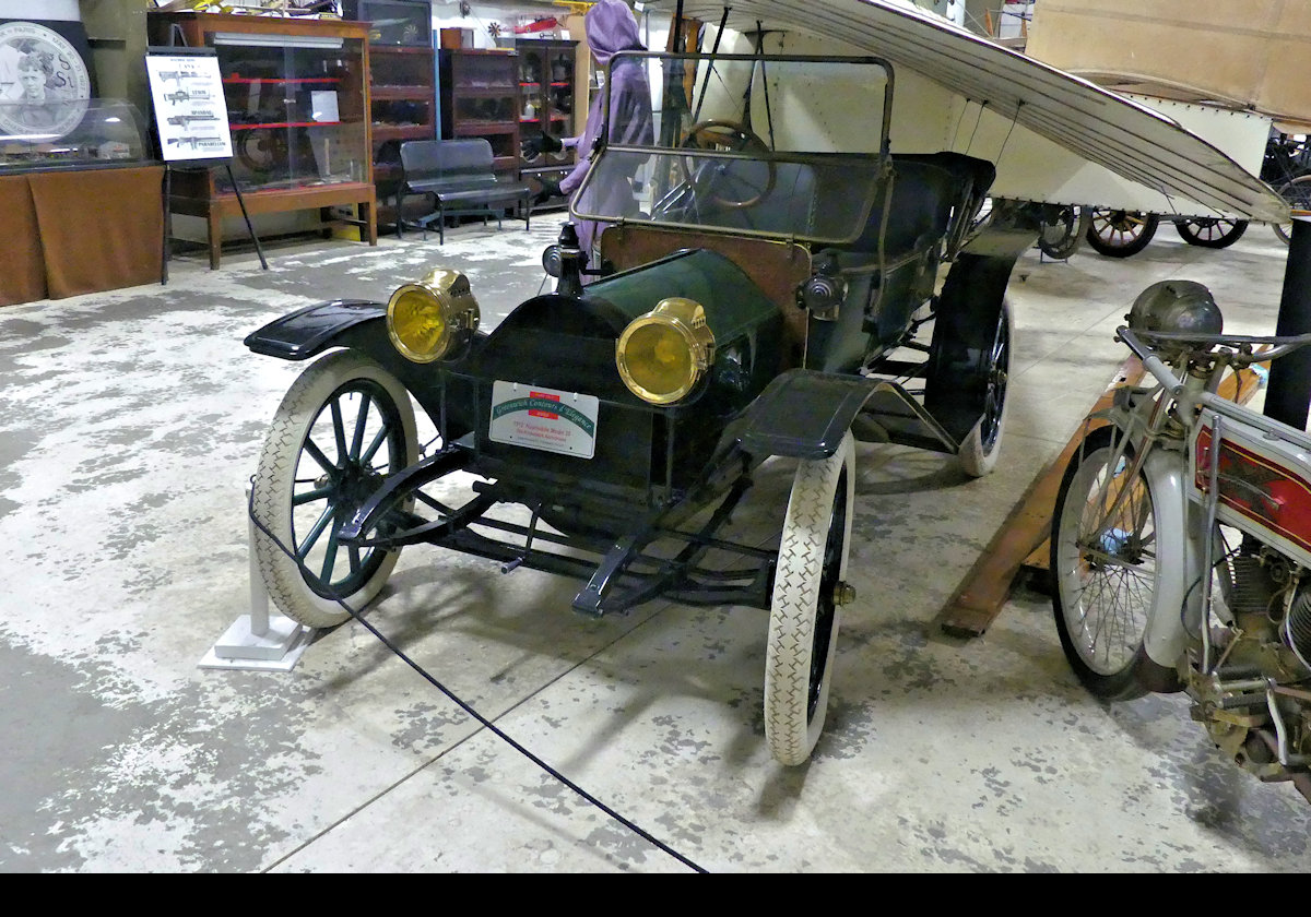 1912 Hupmobile Model 20.