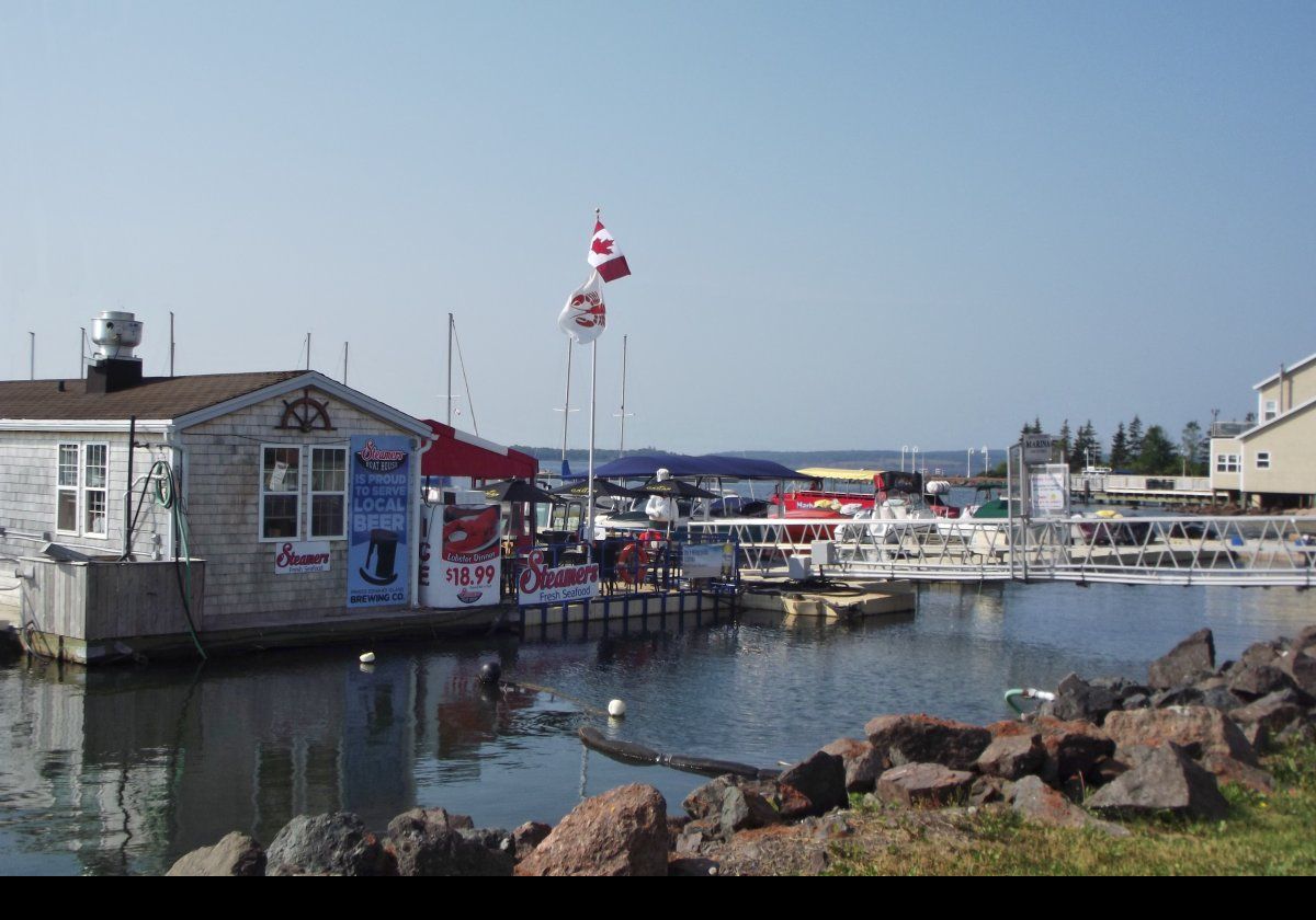 Steamers Boat House is a floating restaurant on the Charlottetown waterfront. It speializes in seafood, but does serve other stuff; like chicken wings.  We did not eat there, but heard very good reports.