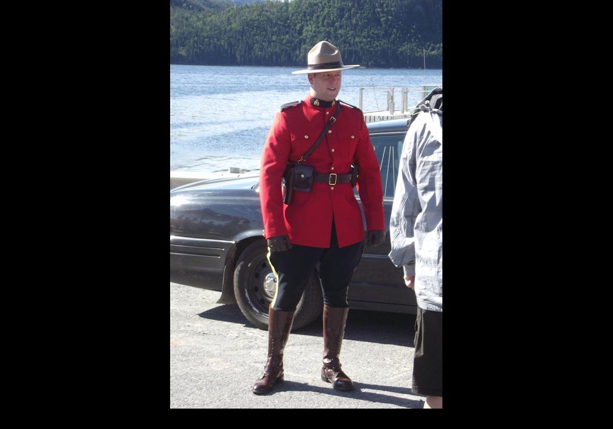 A friendly Mountie; unfortunately in a car rather than on a horse!