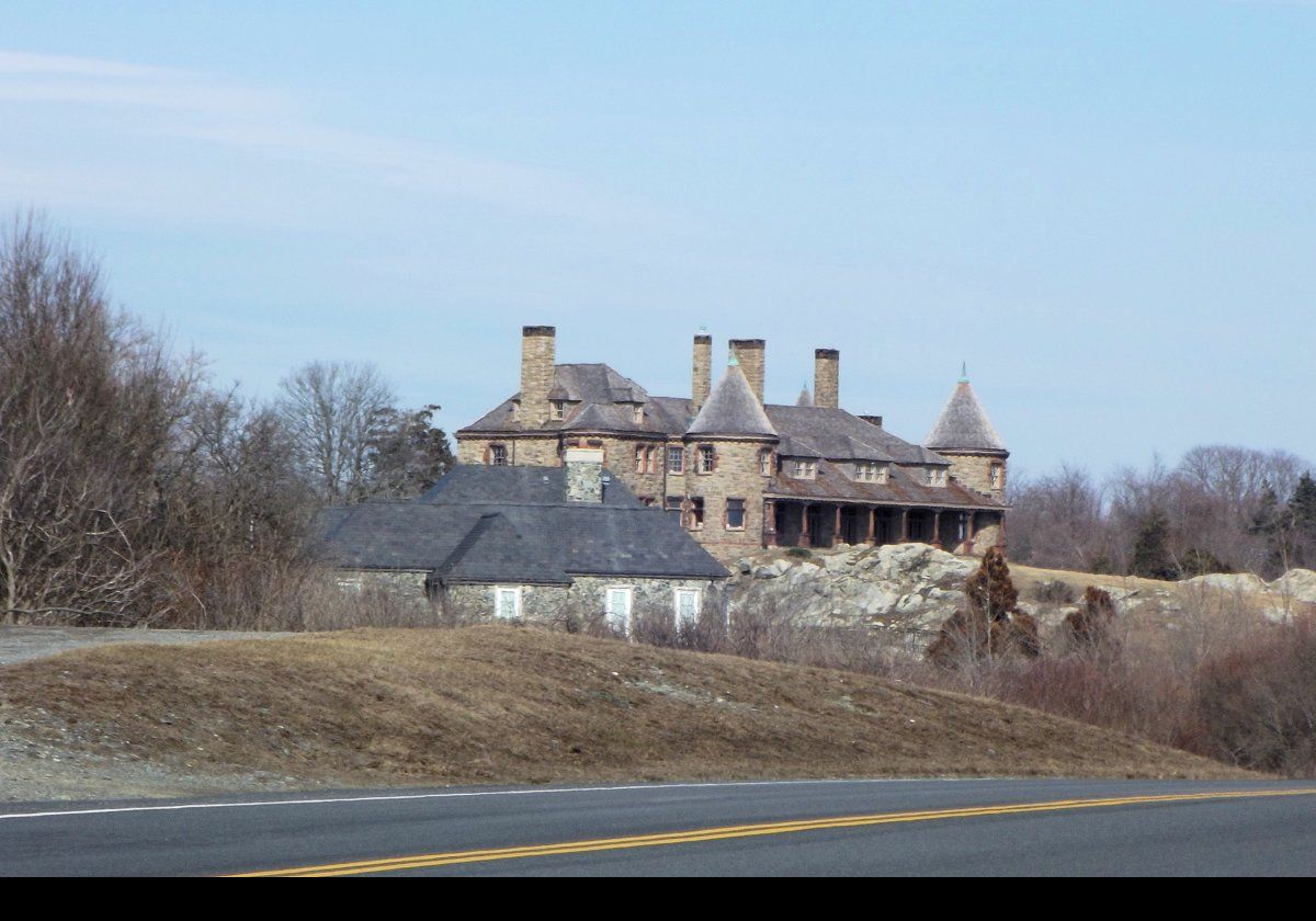 A close up of the rather lovely house in the distance in the last picture.