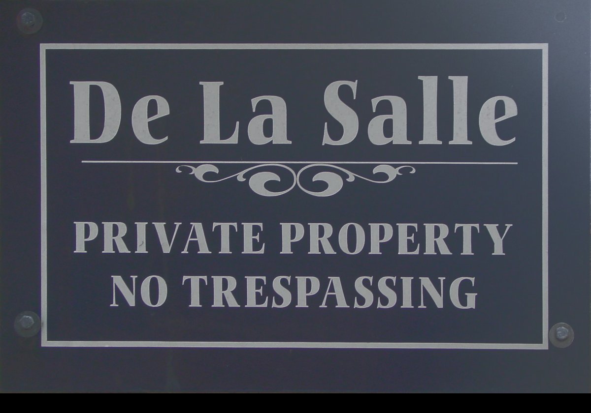 De La Salle was built for William Gordon Weld II in 1884. From 1924 to 1972, it was used as part of a private boy's school, the De La Salle Academy. The academy having closed in 1972, the house suffered the ignominy of conversion into condominiums. At least it was not demolished as so many of the great mansions were.