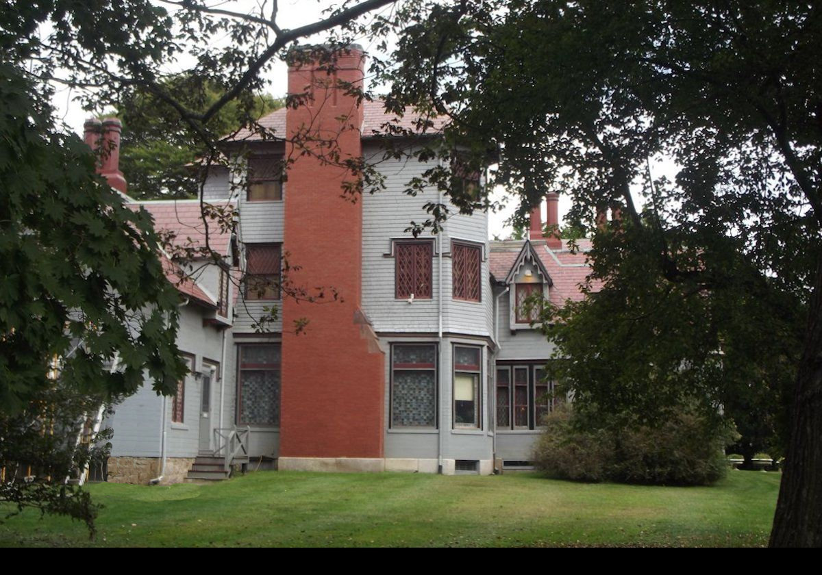 Built in the Gothic Revival style in 1839 for George Noble Jones, who owned the El Destino and Chemonie Plantations in Florida, Kingscote was one of the first of the Newport mansions, or "cottages" as they were known.