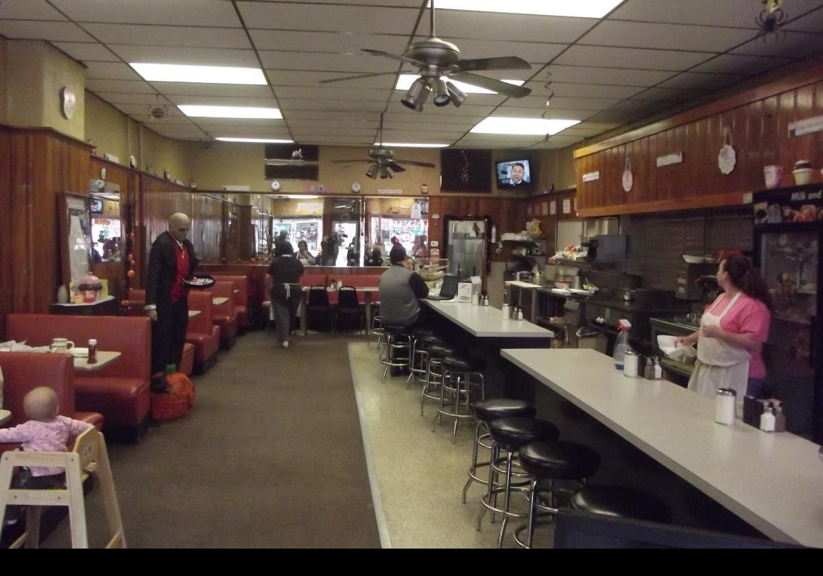 A diner located on Main Street where we had a quite pleasant and inexpensive lunch.