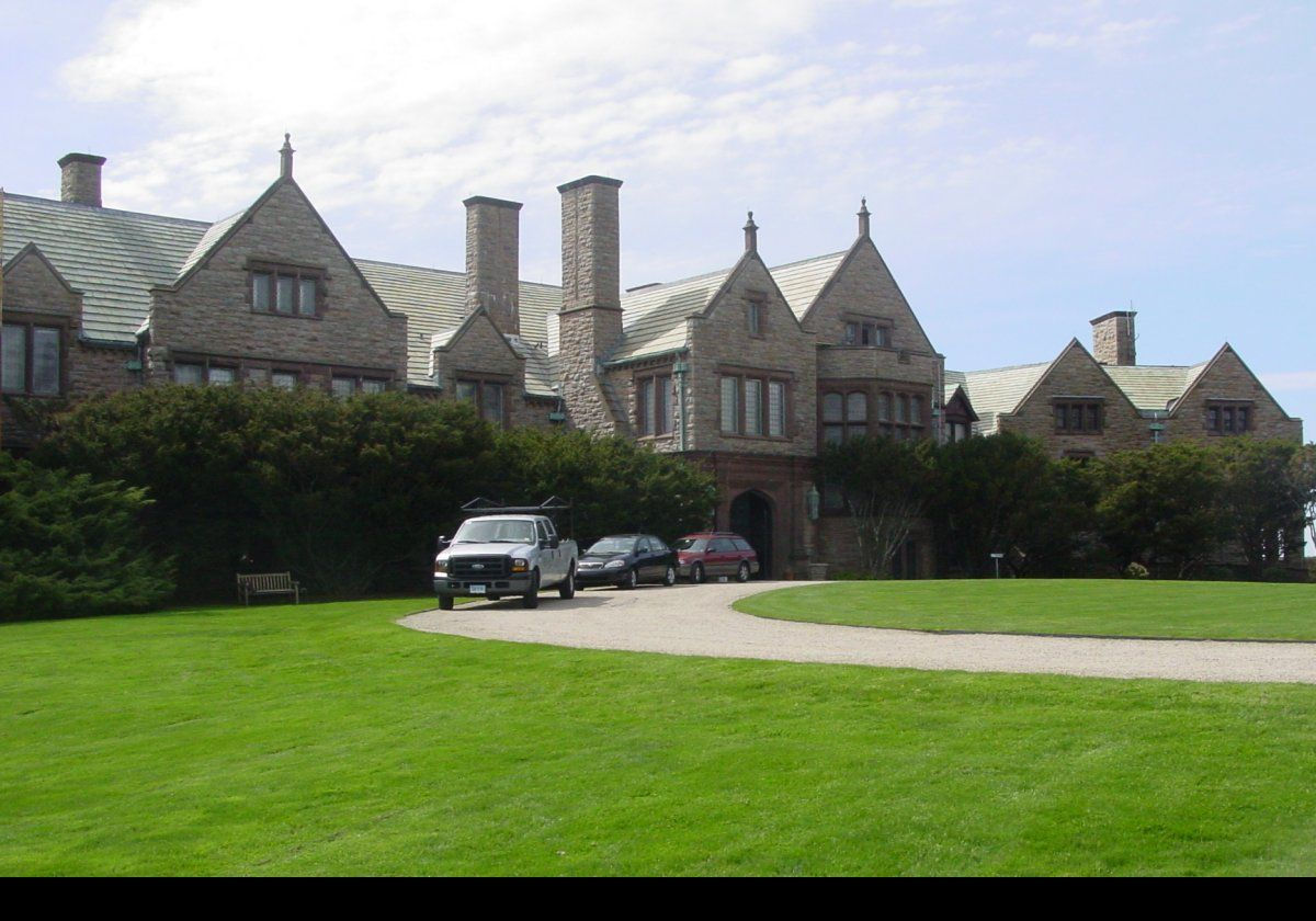 Rough Point was built over a five years period starting in 1887, in the style of an English Manor. The owner, Frederick William Vanderbilt, sold it in 1906 to William Bateman Leeds who left it to his wife when he died in 1910. In 1922, she sold it to James Buchanan Duke, of Duke University fame. On his death in 1925, he left the house and his entire fortune to his 12 year old daughter, Doris.