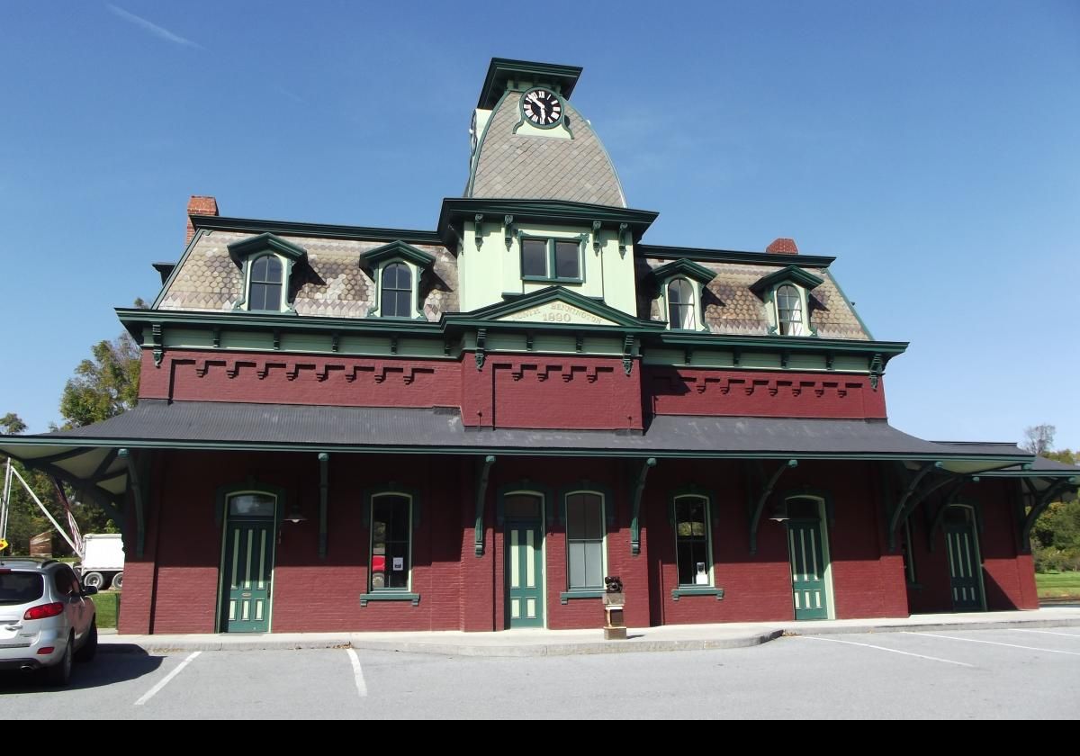 North Bennington Station, dating from 1888, and now wonderfully restored. I believe that were are plans to re-start passenger services into the station, but nothing seems to have come from them.