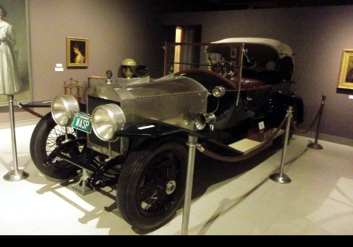 A Martin-Wasp touring car from c. 1924.  More details on the next slide.